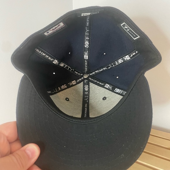 Boston Red Sox 59Fifty size 7 1/2 lightly worn cap - Picture 4 of 5